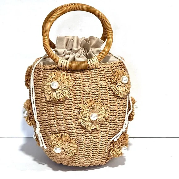 New NWT Woven Straw Pearl Round Bucket Bag - Picture 3 of 14